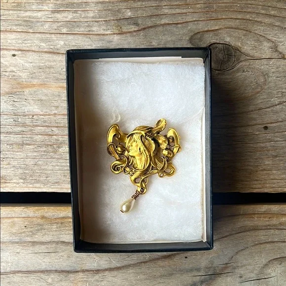 Art Nouveau Brooch - The Museum Company - New, in box - Picture 4 of 11